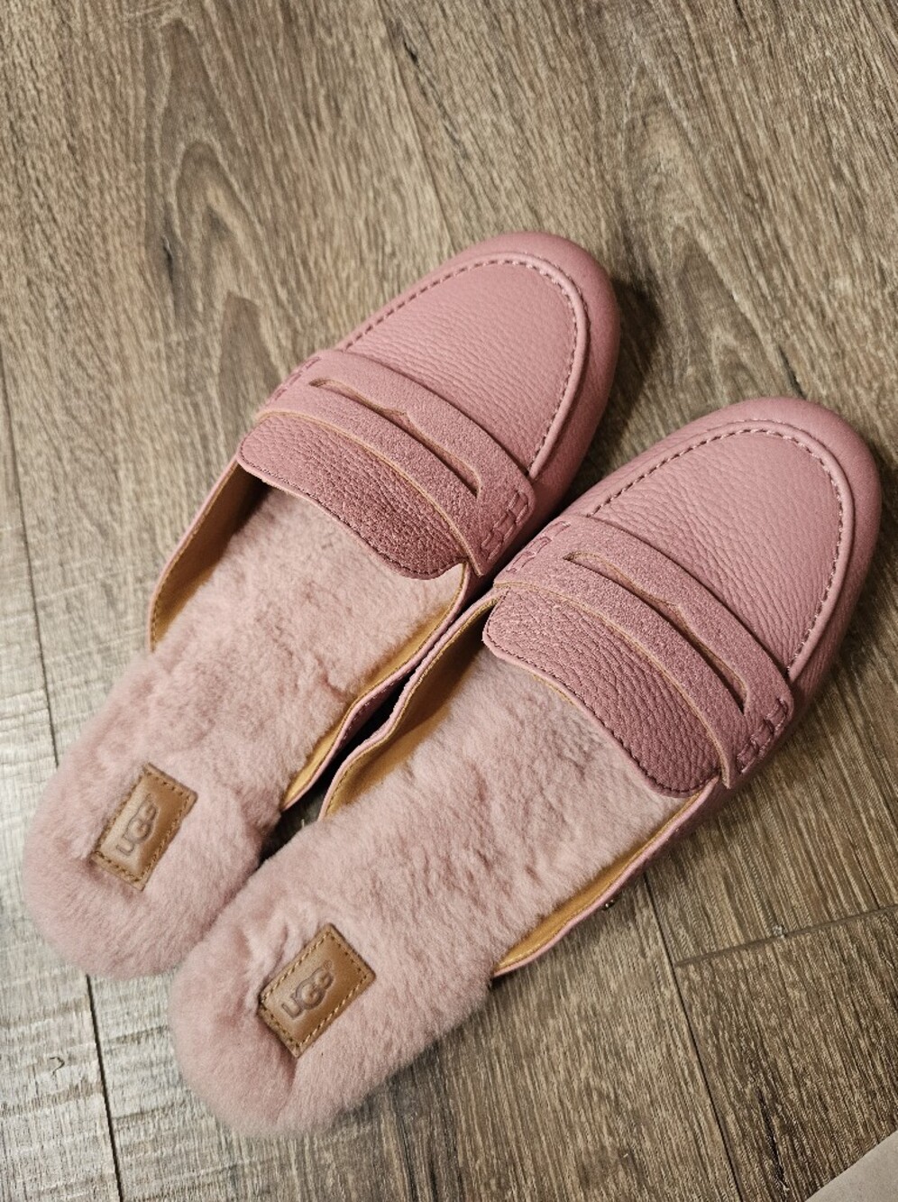 EUC UGG Shane Loung Loafer Sz 11